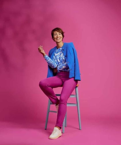 9668d460-62b8-4306-b852-d72c8daefcdf_Bonita_Mode_Neu_Strukturblazer_farbige-Hose.jpg-1